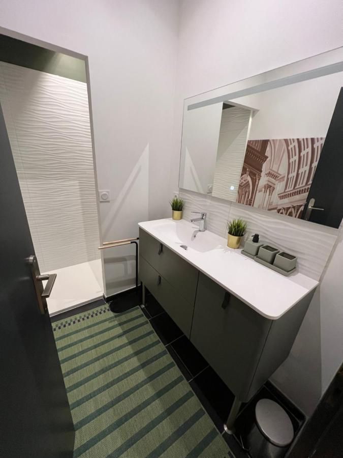 La Suite Triangle D'Or Bordeaux Exterior foto